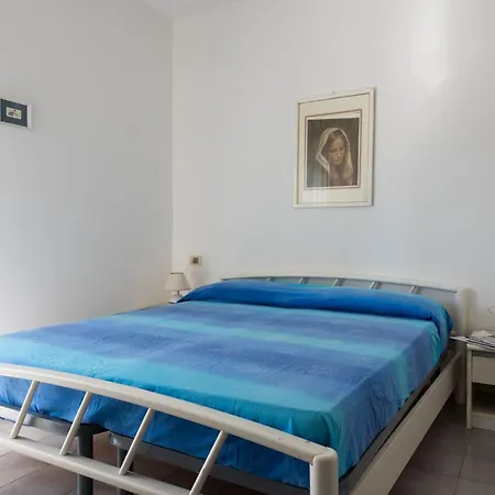 Great With Stunning Terrace In Διαμέρισμα